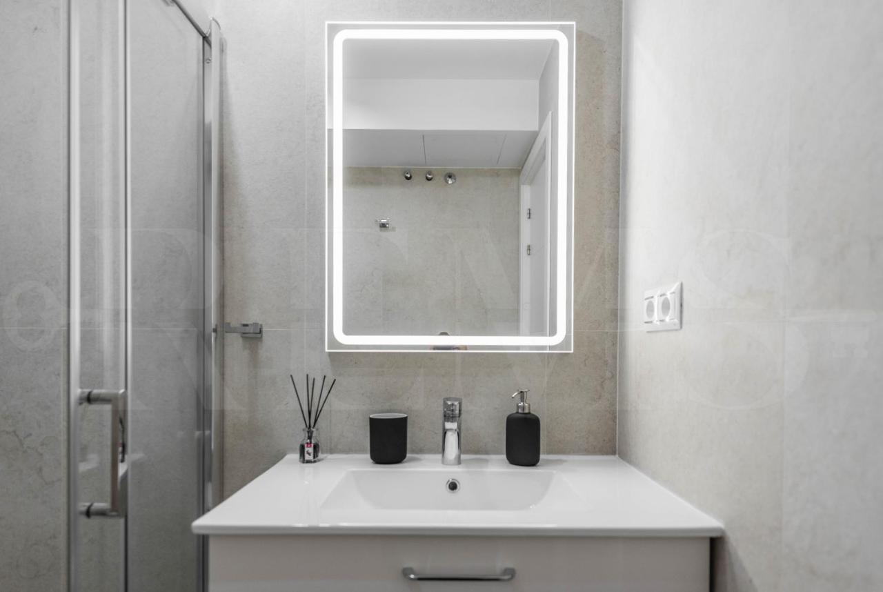 Stylish Studio Near Plaza De La Merced - Center 马拉加 外观 照片